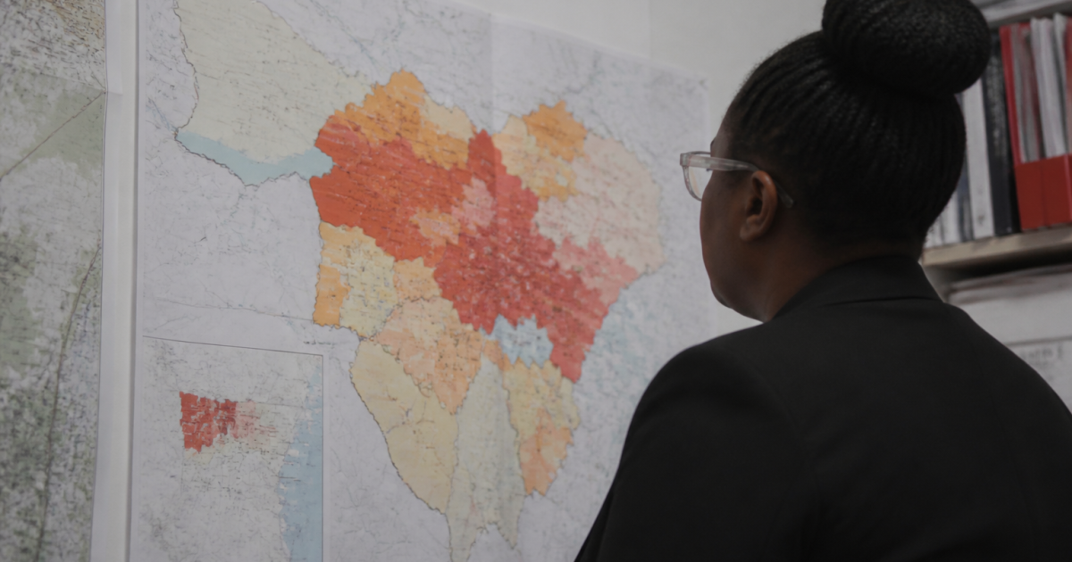 Carte administrative affichant densité population ville Ris-Orangis chiffres