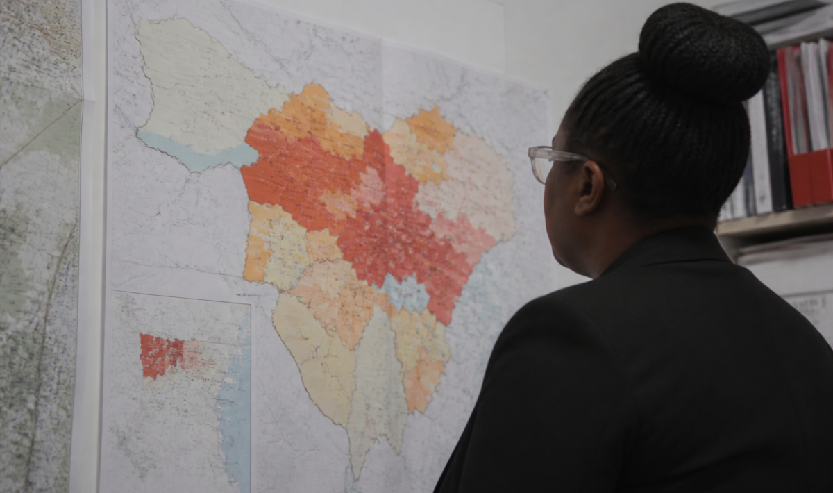 Carte administrative affichant densité population ville Ris-Orangis chiffres